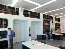 Alphabet Library PierresVives