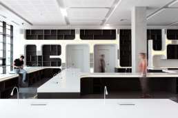 Alphabet Library Pierres Vives